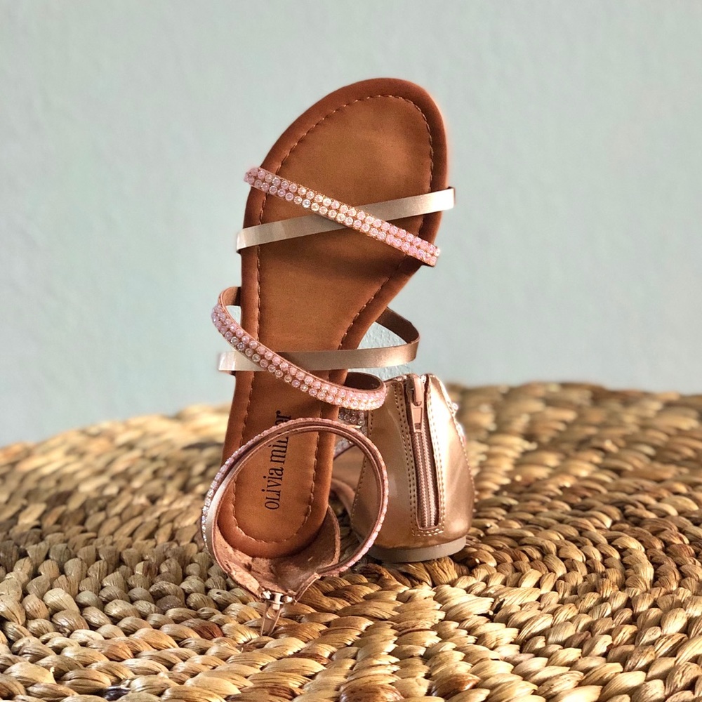 Olivia Miller Sandals
